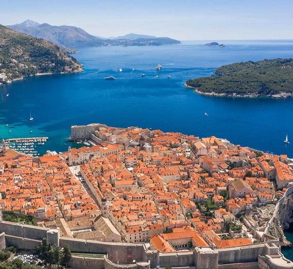 سفر تابستانی به اروپا و بالکان - آژانس نگین پرواز پارس