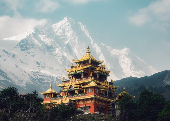 سفر به آسیا با بودجه کم - آژانس نگین پرواز پارس