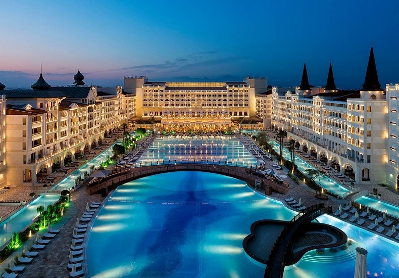 بهترین هتل آنتالیا - آژانس نگین پرواز پارس